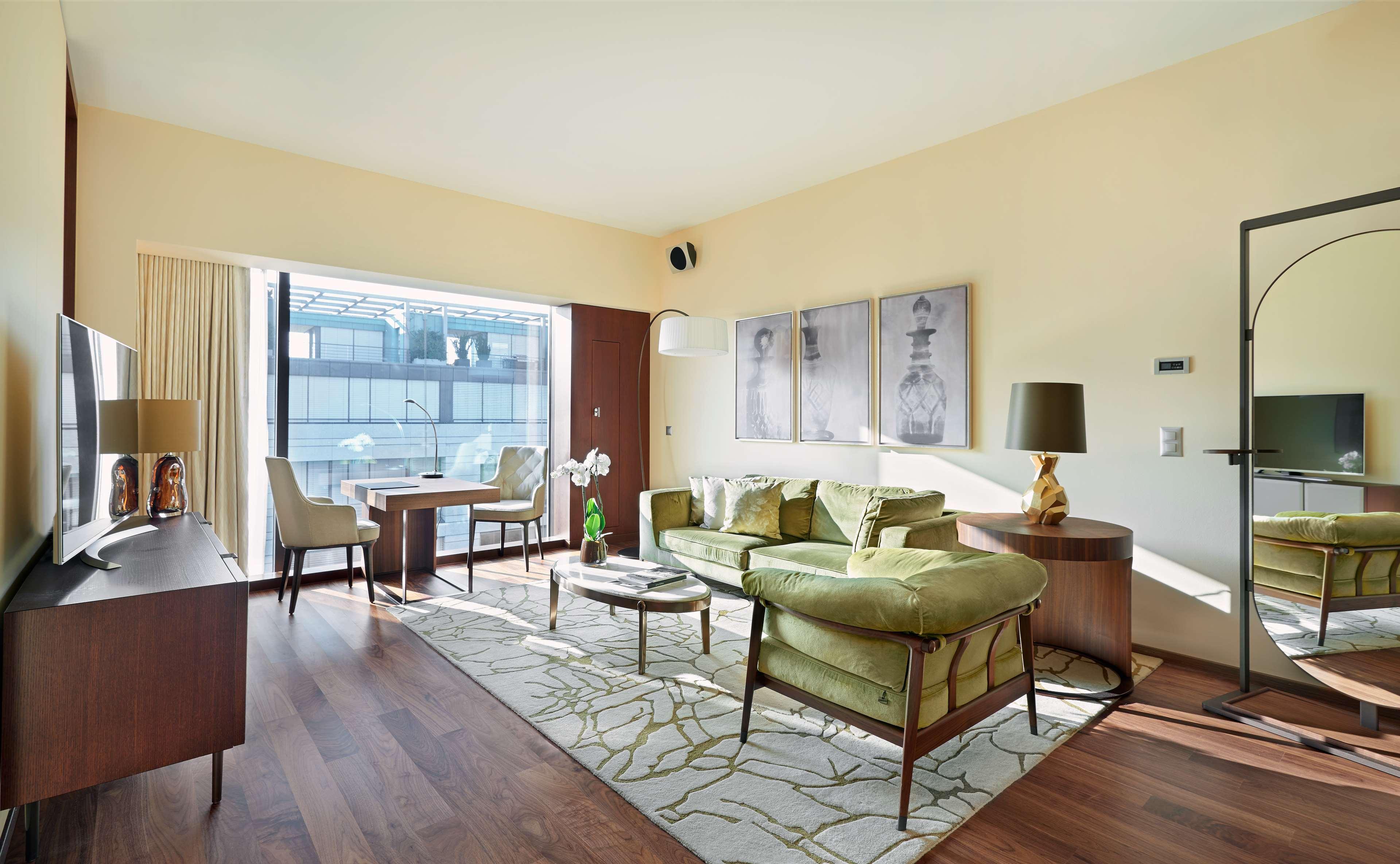Park Hyatt Zurich - City Center Luxury Екстериор снимка